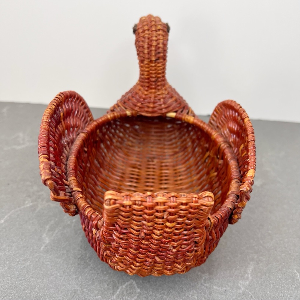 Vintage Avon duck menagerie woven wicket basket - Picture 4 of 6